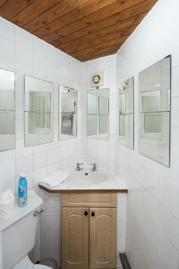 Apartamento Quirky & Cosy 2Bd Mews Flat In Paddington Londres Exterior foto